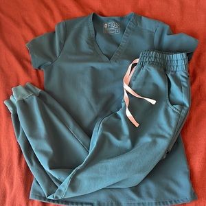 Figs Caribbean blue scrubs